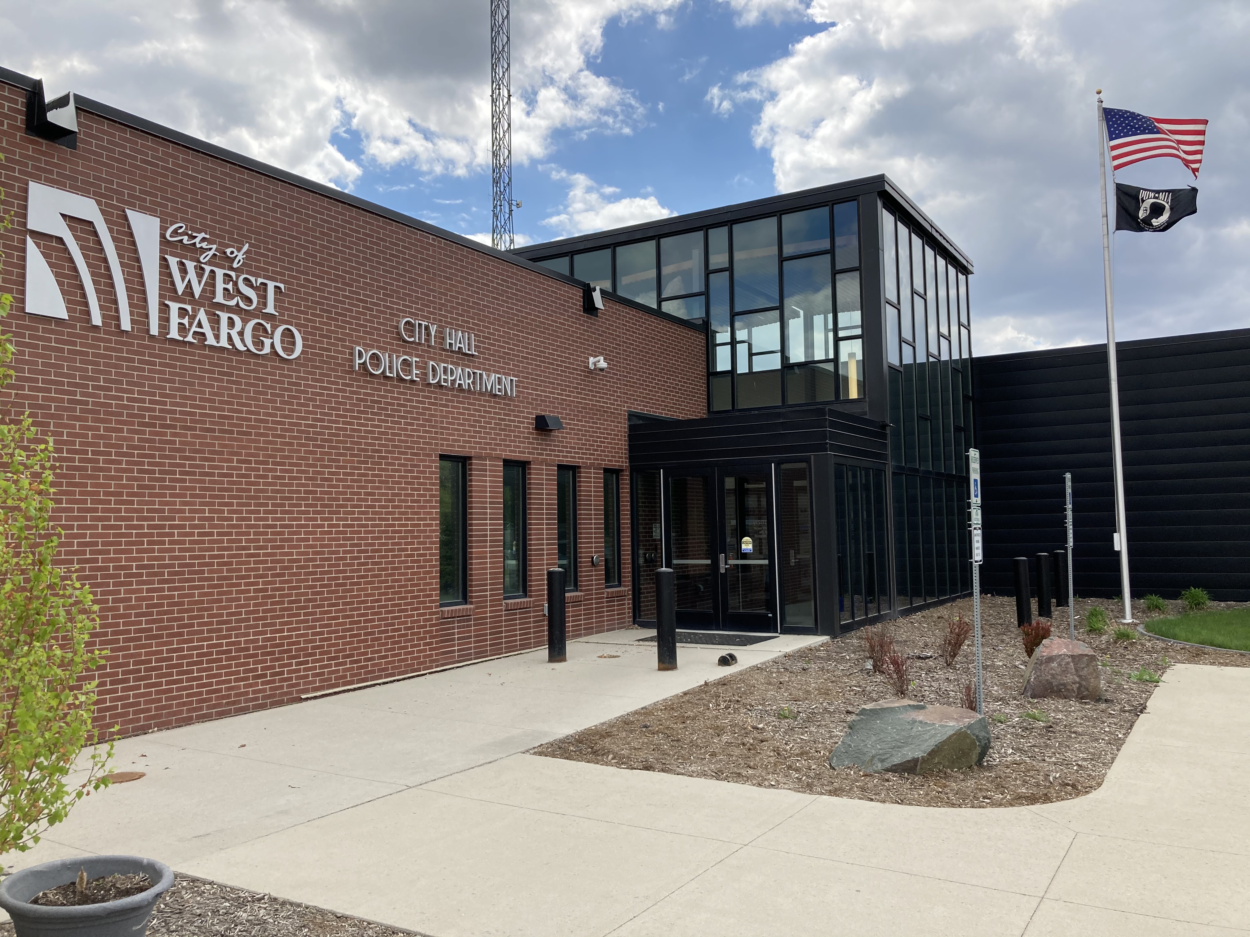 West Fargo wll explore building new City Hall or Police HQ - Vimarsana News